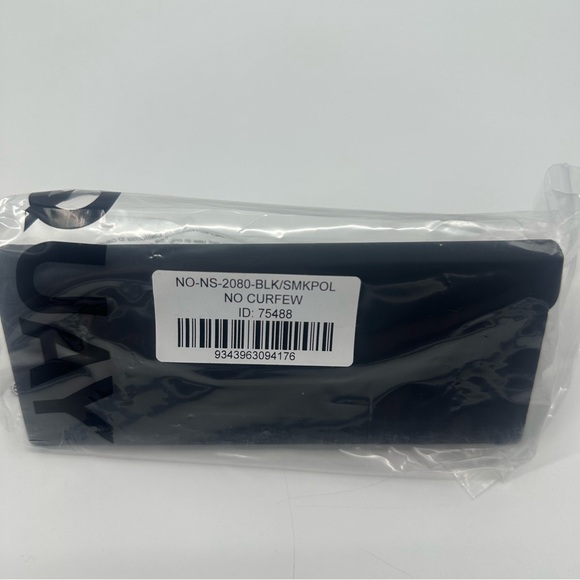 Quay No Curfew Oversized Shield Black Polarized Sunglasses NEW with Hard Case - Picture 6 of 16